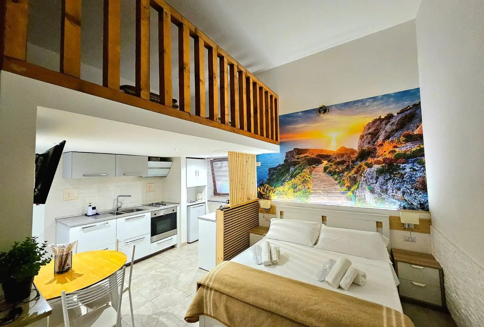 Guru House B&B Apartments Milazzo 0*,  Italia